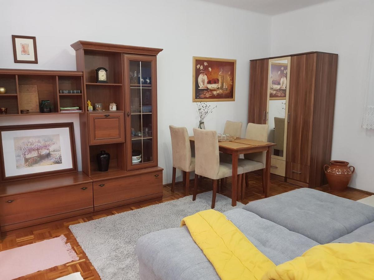Ravagy Apartman Kecskemet Exterior photo